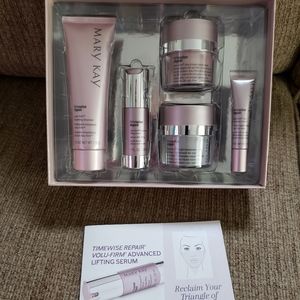COPY - Mary Kay Timewise Repair Set